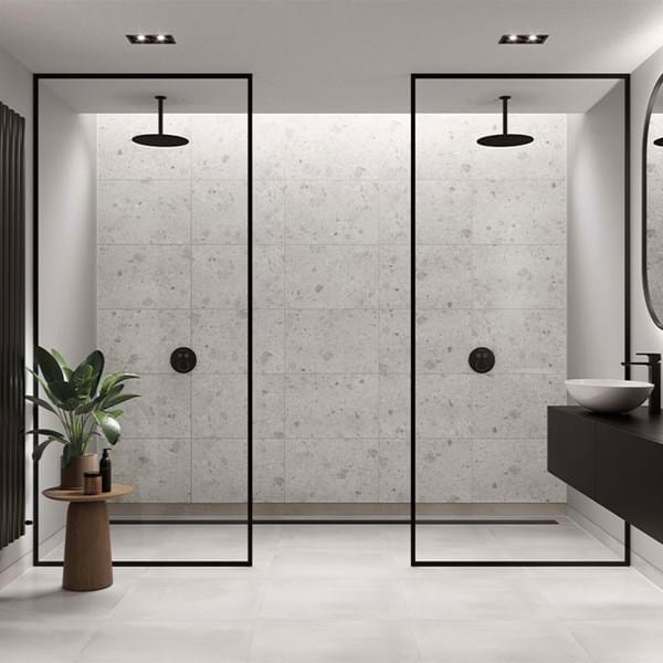 White Terrazzo Paneele in Fliesenoptik